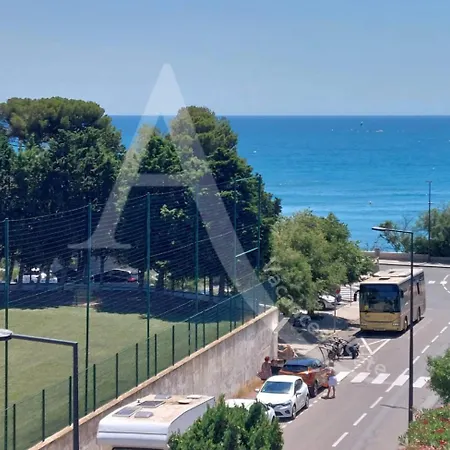 A 2 Pas Des Plages Pour 4 Personnes * Sete